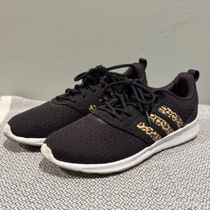 Adidas Cloudfoam Black Athletic Lightweight Sneakers Sneaks with Leopard Stripes